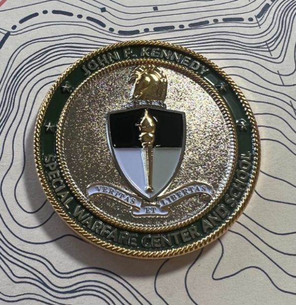 JFKSWCS Special Forces Qualification Course Graduates Coin- CONTROLLED ...